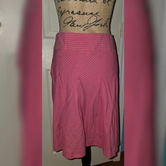 Vintage Old Navy Pink Pinstripe Skirt Size 2 Just Below Waist - Picture 2 of 6